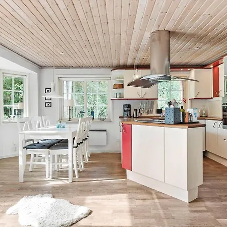 Fy103-bogense-storkenhojvej-205 Semesterbostad Bogense